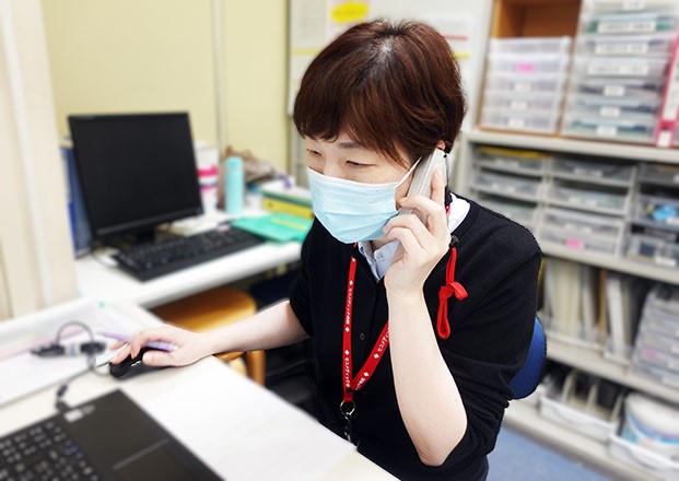 看護部　医師事務作業補助者　