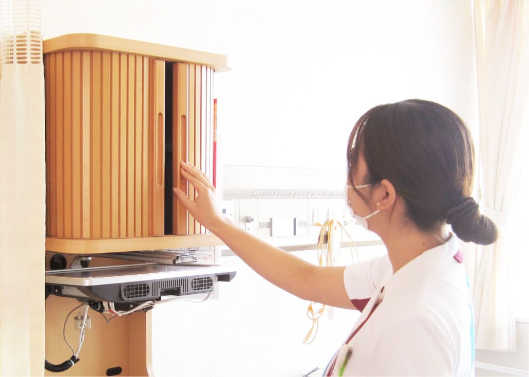 循環器内科病棟　新人看護師